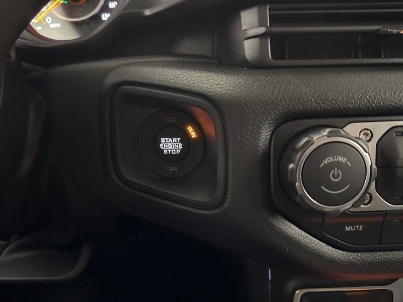 New 2026 Jeep Wrangler Unlimited Sport w/ Dual Top Group AWD/4WD image 19