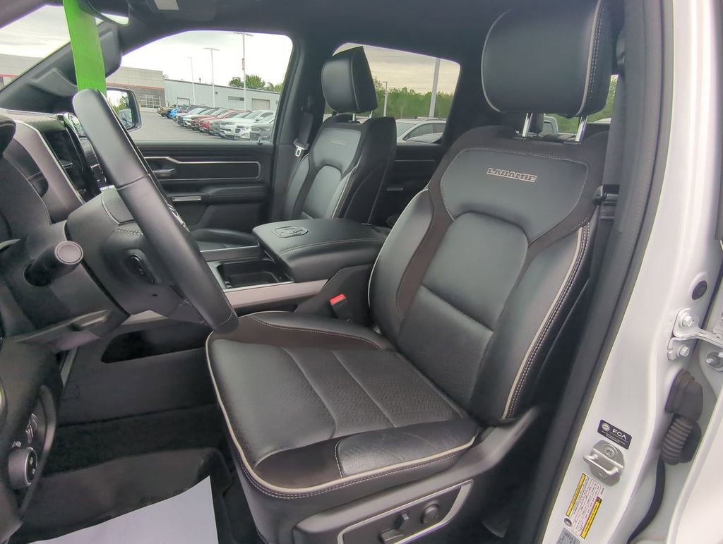 Used 2023 RAM 1500 Laramie AWD/4WD image 11