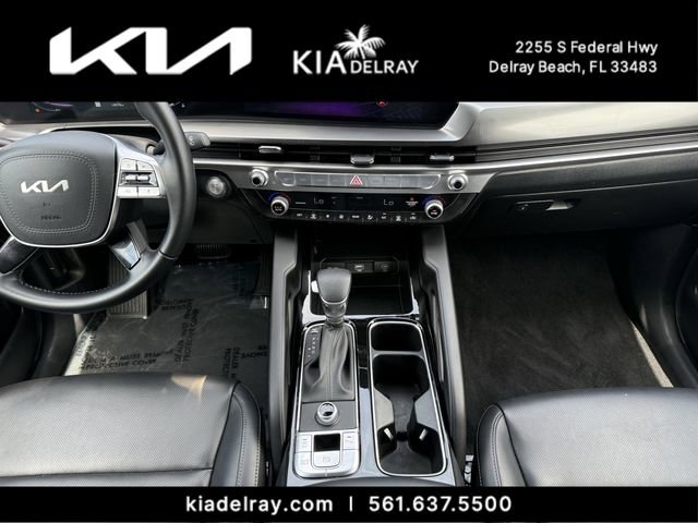 Used 2024 Kia Telluride LX FWD image 12