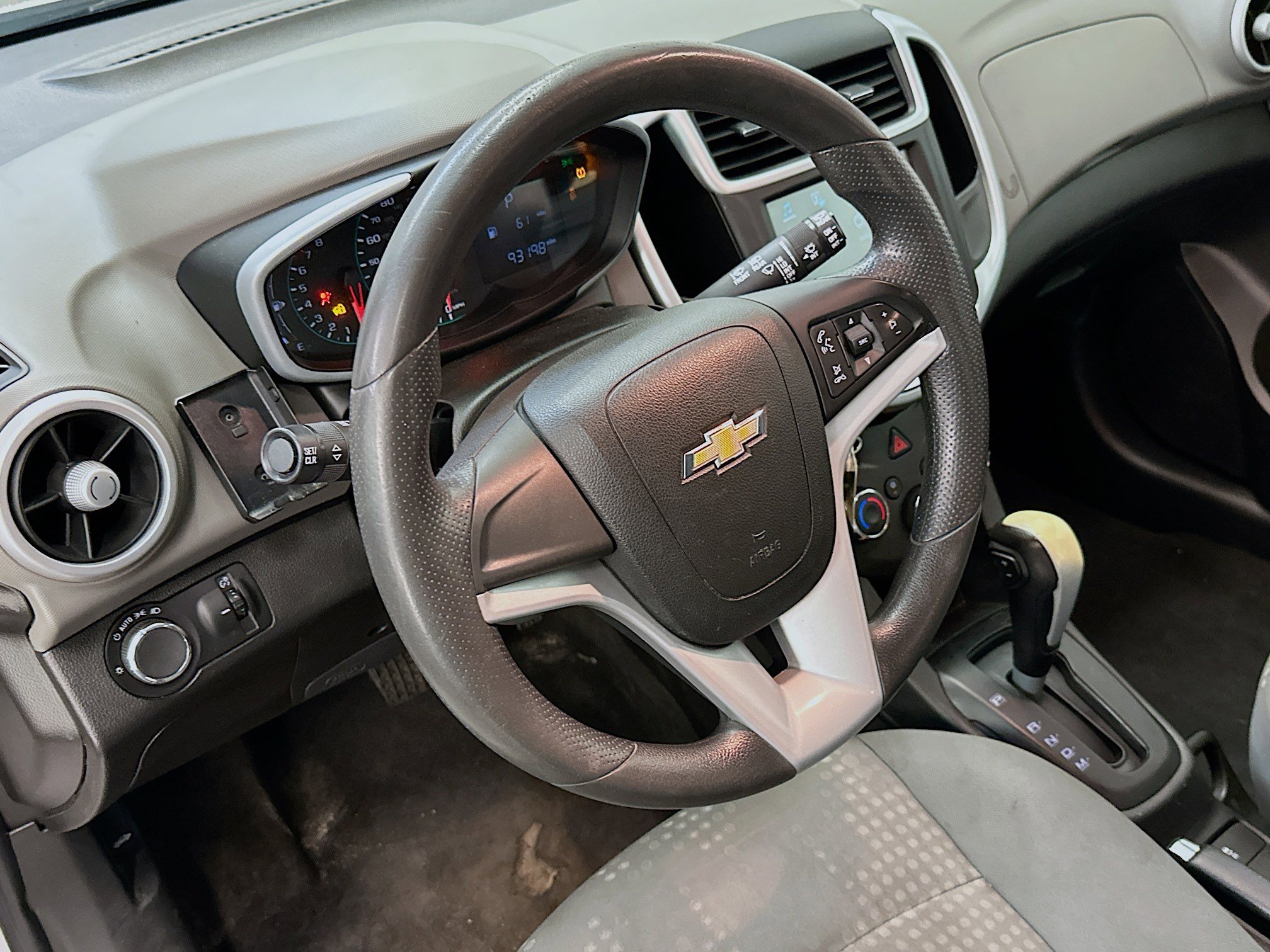 Used 2017 Chevrolet Sonic LT FWD image 18