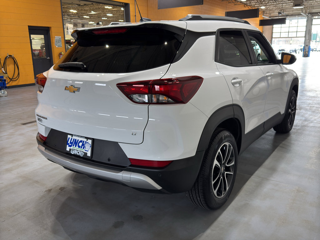 Used 2024 Chevrolet TrailBlazer LT w/ LT Cold Weather Package image 6