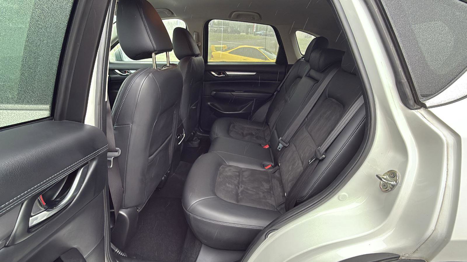 Used 2020 MAZDA CX-5 Touring image 23