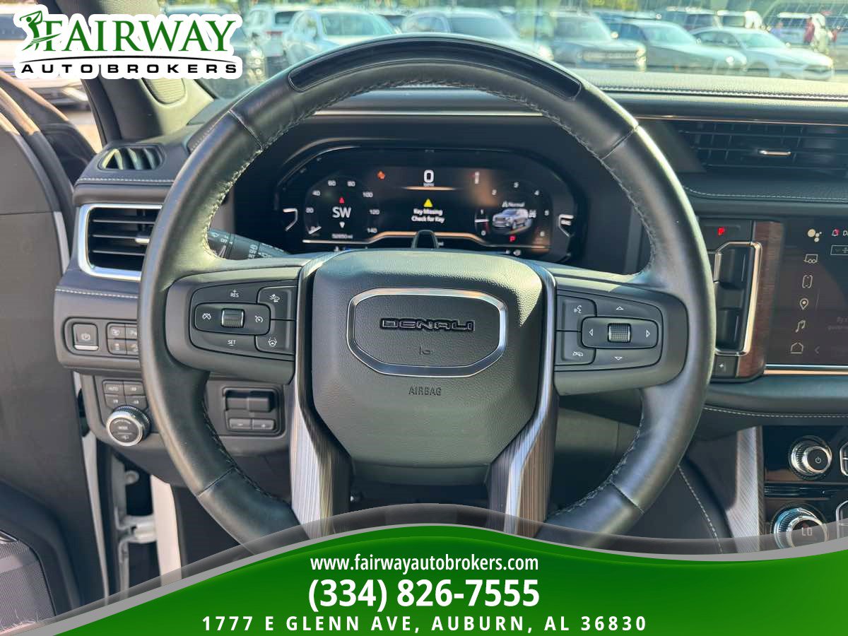 Used 2023 GMC Yukon Denali Ultimate AWD/4WD image 19