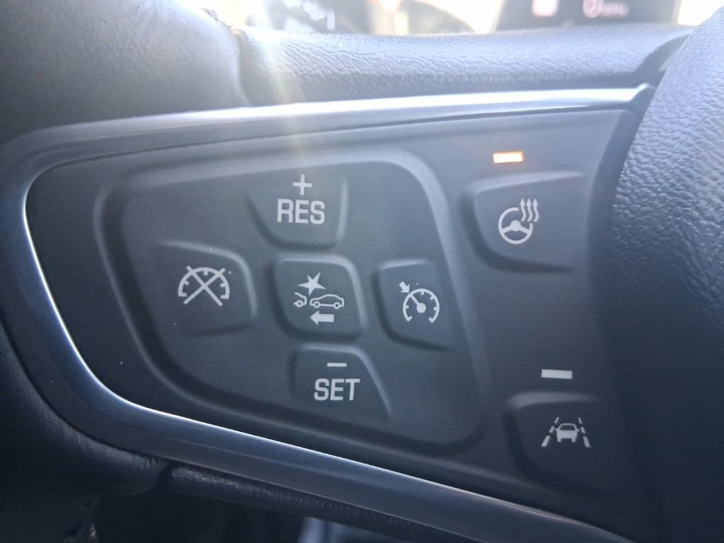 Used 2022 Chevrolet Equinox Premier image 25