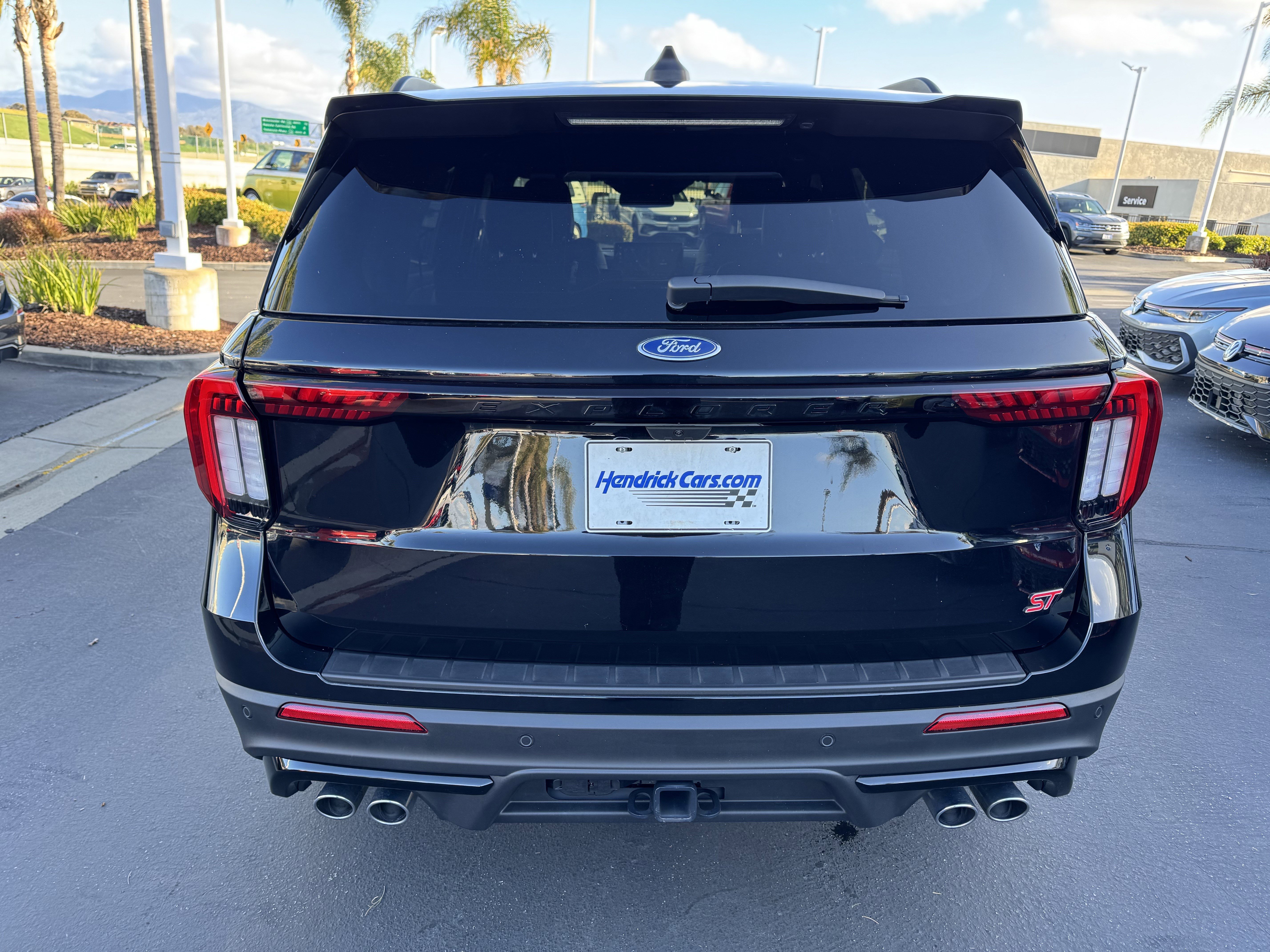 Used 2025 Ford Explorer ST image 9