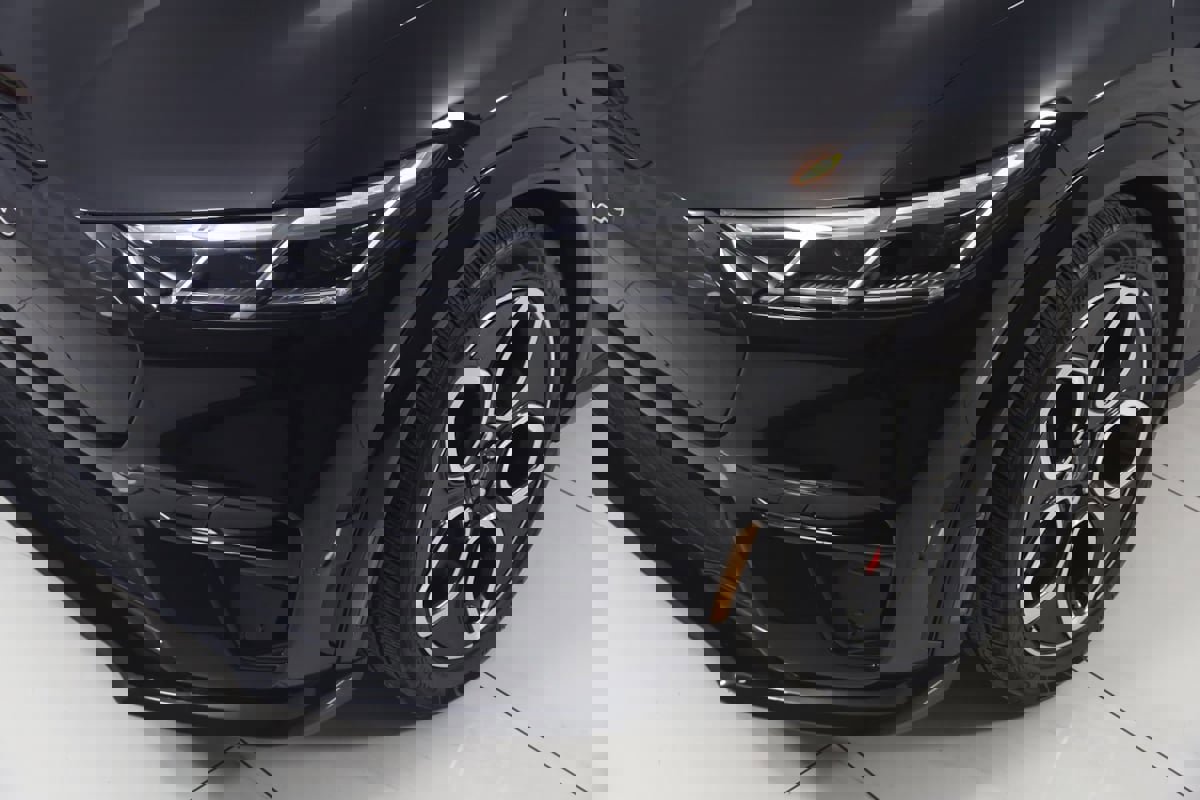 Used 2024 Ford Mustang Mach-E GT image 58