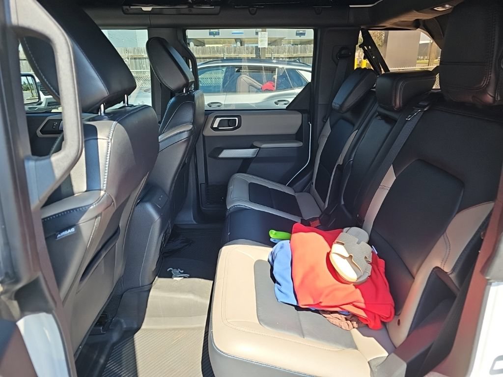 Used 2023 Ford Bronco Wildtrak AWD/4WD image 2