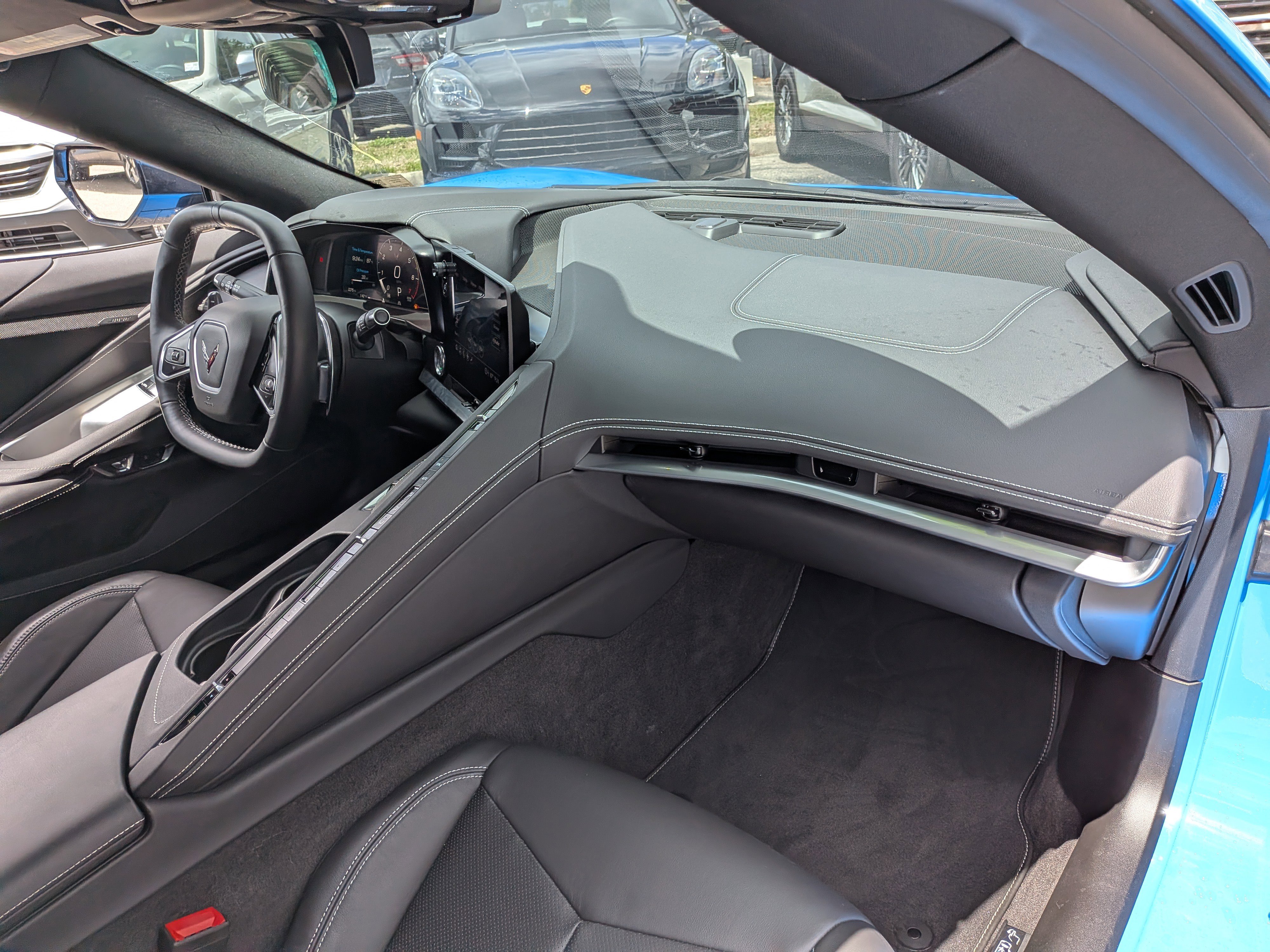 Used 2023 Chevrolet Corvette Stingray Coupe w/ Z51 Performance Package image 15