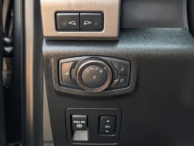 Used 2019 Ford F150 Raptor w/ Equipment Group 802A Luxury AWD/4WD image 20