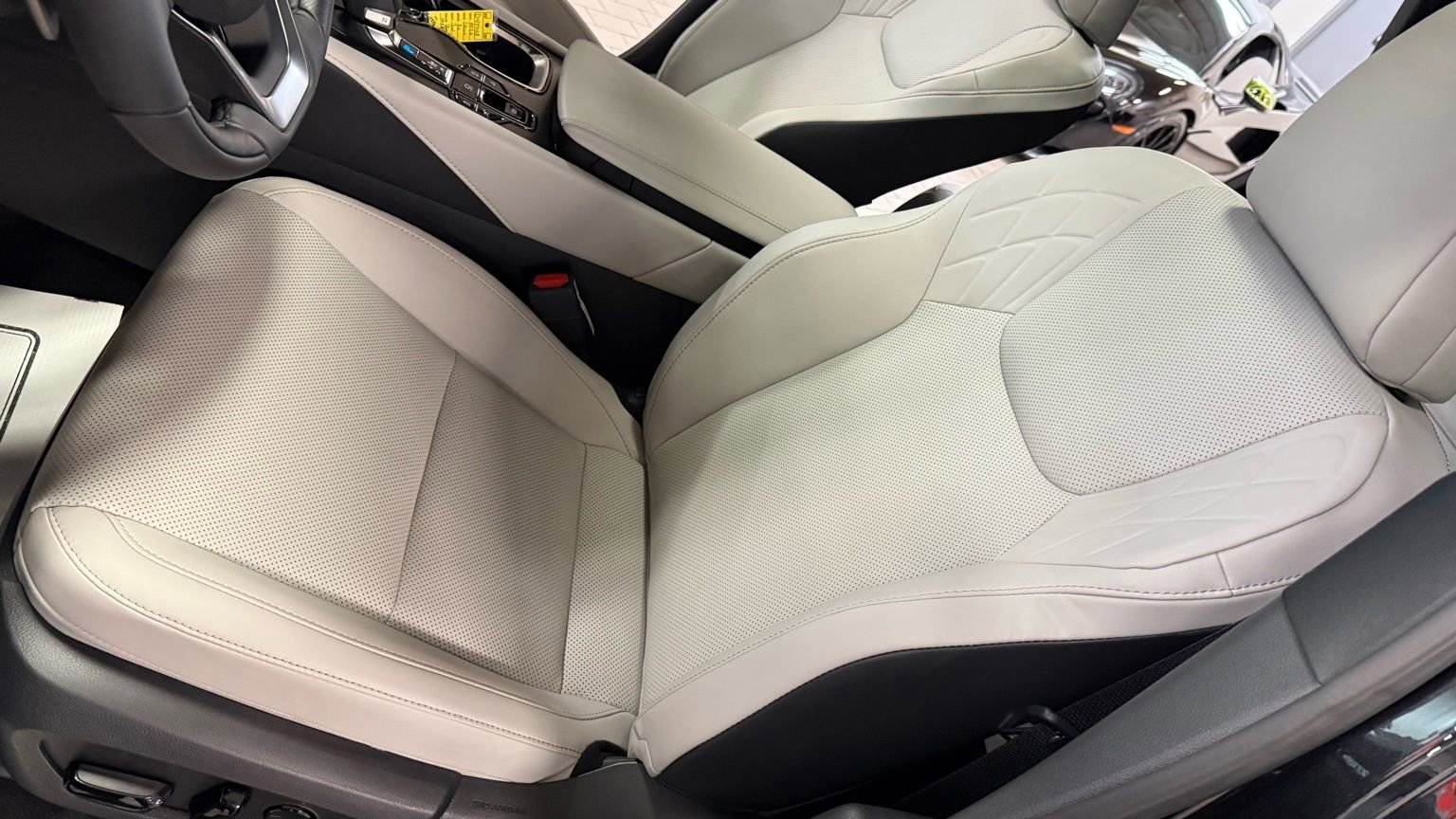 Used 2026 Lexus RX 350 Premium w/ Convenience Package AWD/4WD image 40