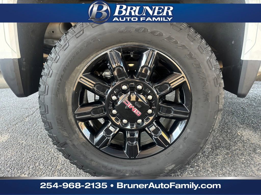 Certified 2024 GMC Sierra 2500 AT4 w/ AT4 Premium Plus Package image 9