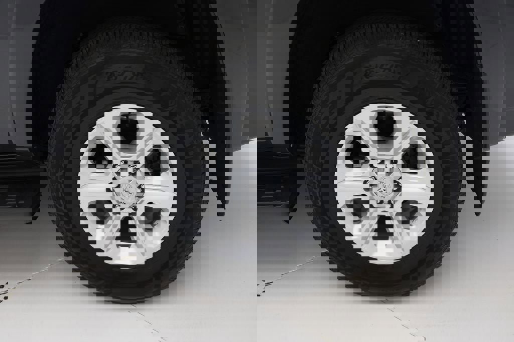 Used 2024 Toyota 4Runner SR5 image 12