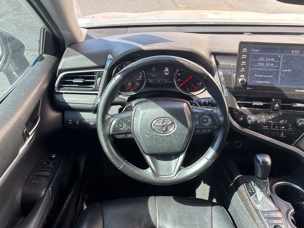 Used 2023 Toyota Camry XSE FWD image 4