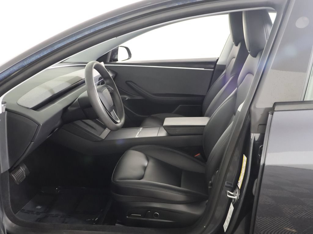 Used 2025 Tesla Model 3 RWD image 30