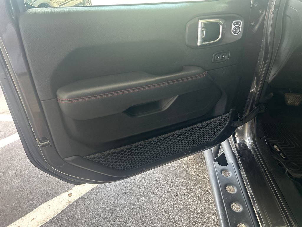 Used 2019 Jeep Wrangler Unlimited Rubicon AWD/4WD image 12