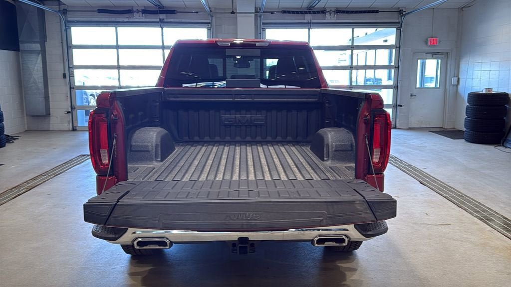 New 2026 GMC Sierra 1500 SLT w/ SLT Premium Plus Package AWD/4WD image 17