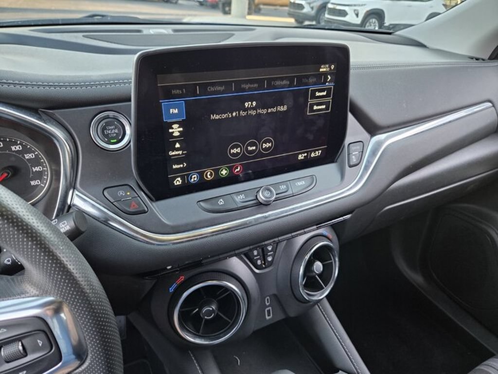 Used 2026 Chevrolet Blazer LT FWD image 22