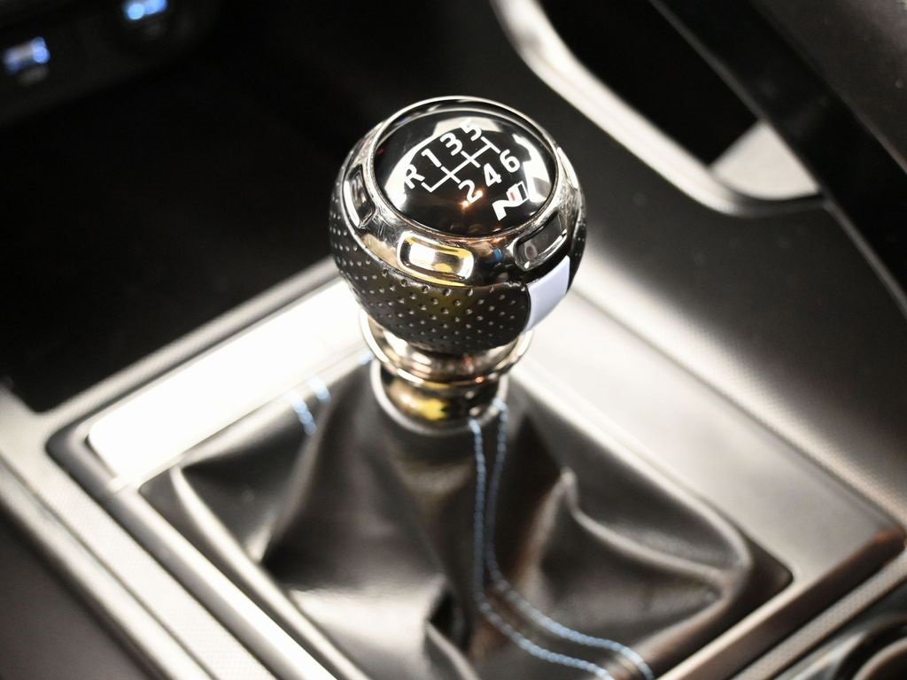 Used 2023 Hyundai Elantra N image 31