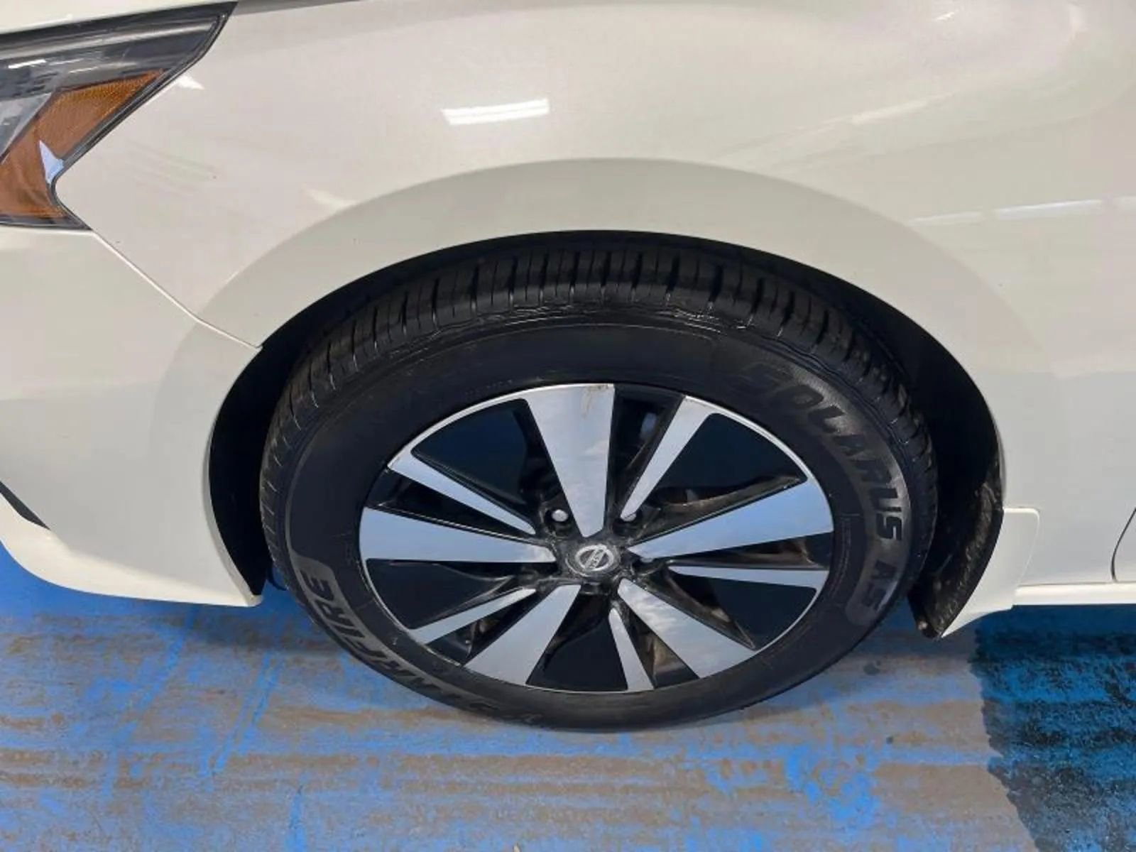 Used 2021 Nissan Altima 2.5 SV w/ SV Premium Package image 14