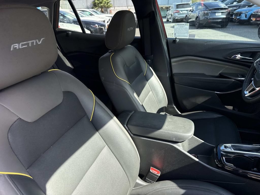 Used 2024 Chevrolet Trax ACTIV w/ Driver Confidence Package FWD image 26