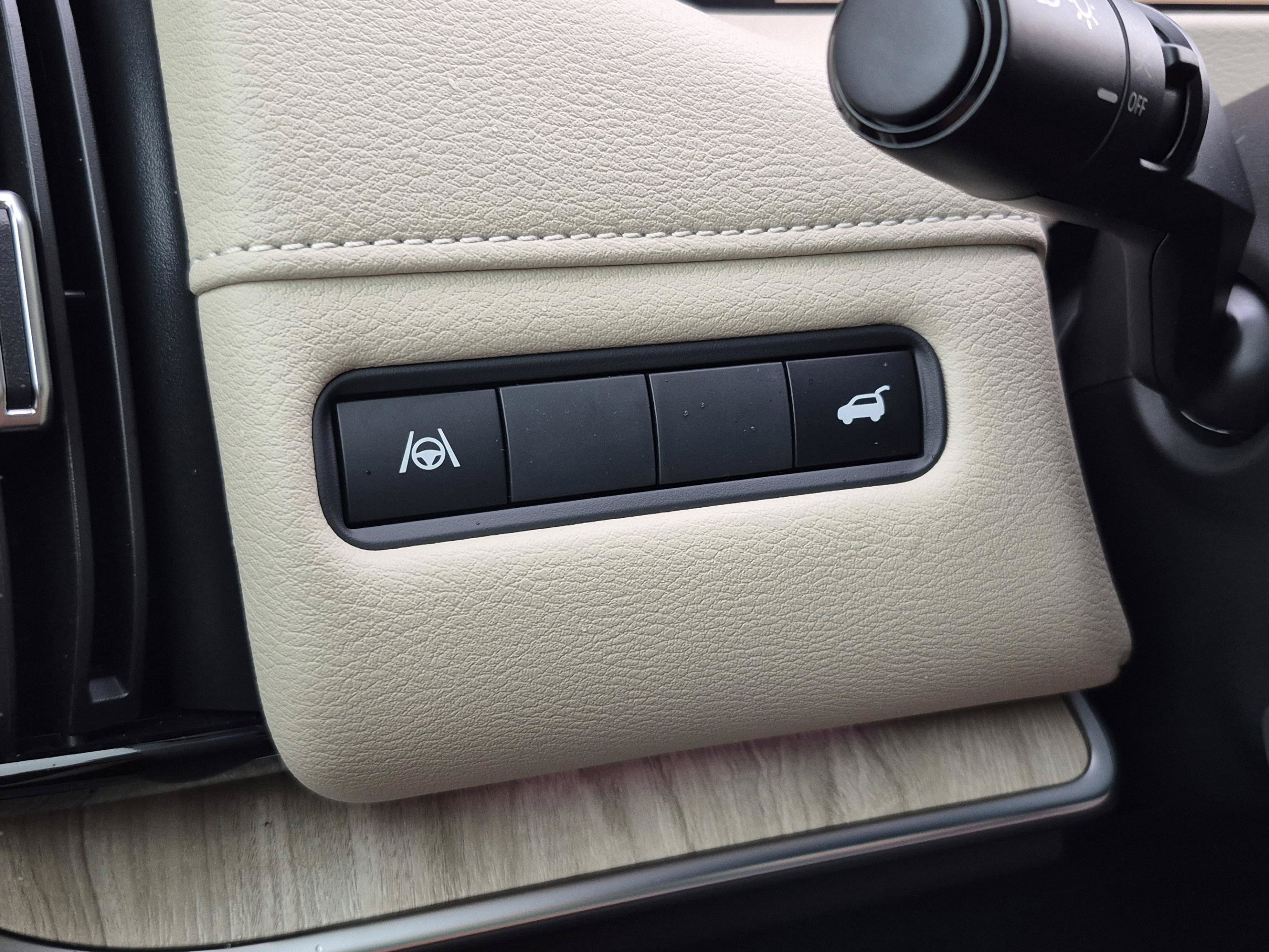 New 2026 Nissan Armada Platinum RWD image 26