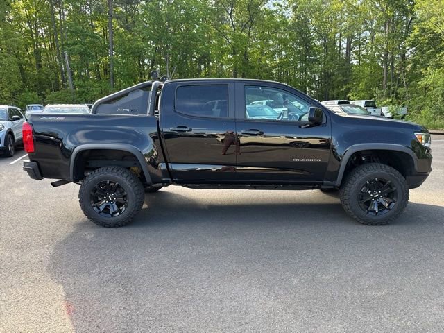 Used 2022 Chevrolet Colorado ZR2 w/ ZR2 Midnight Special Edition AWD/4WD image 6