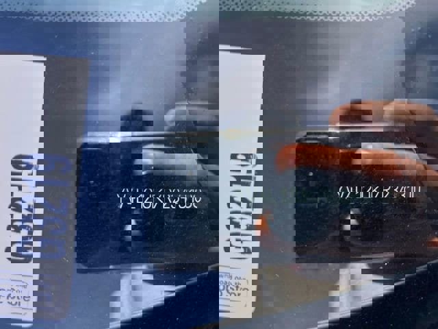 Used 2024 Volvo XC40 B5 Core image 5