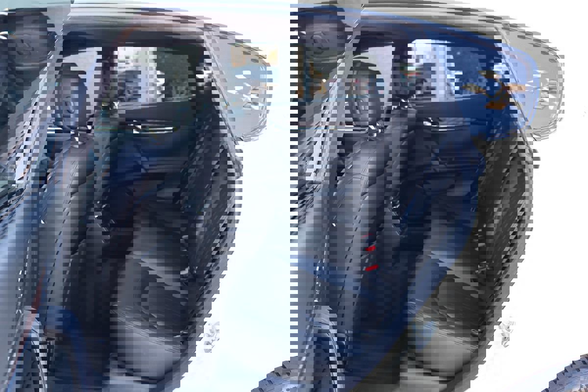 Used 2017 Maserati Quattroporte S image 42