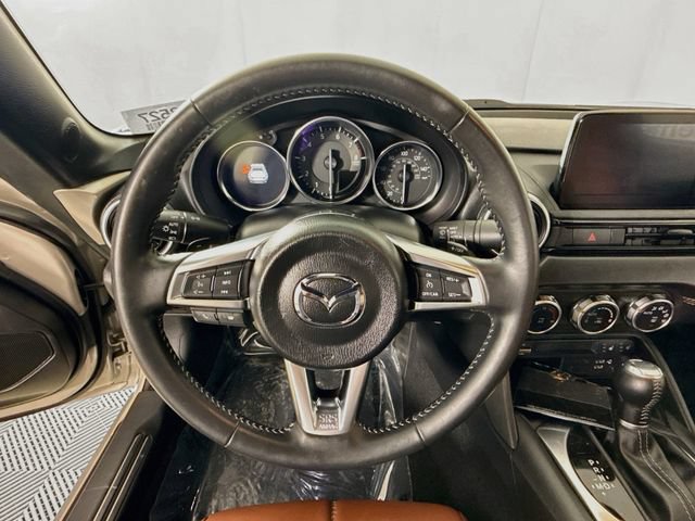 Used 2023 MAZDA MX-5 Miata Grand Touring RWD image 11