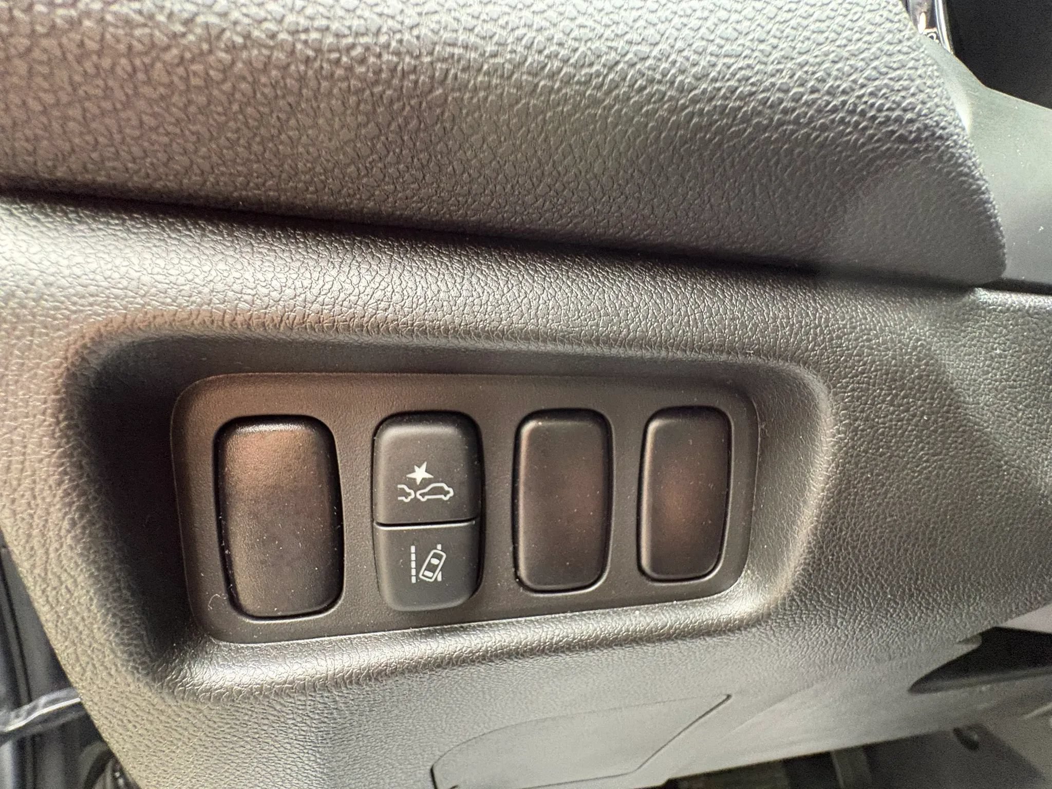 Used 2025 Mitsubishi Outlander Sport ES AWD/4WD image 27