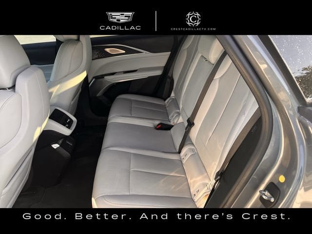 Used 2023 Cadillac Lyriq 2WD image 29