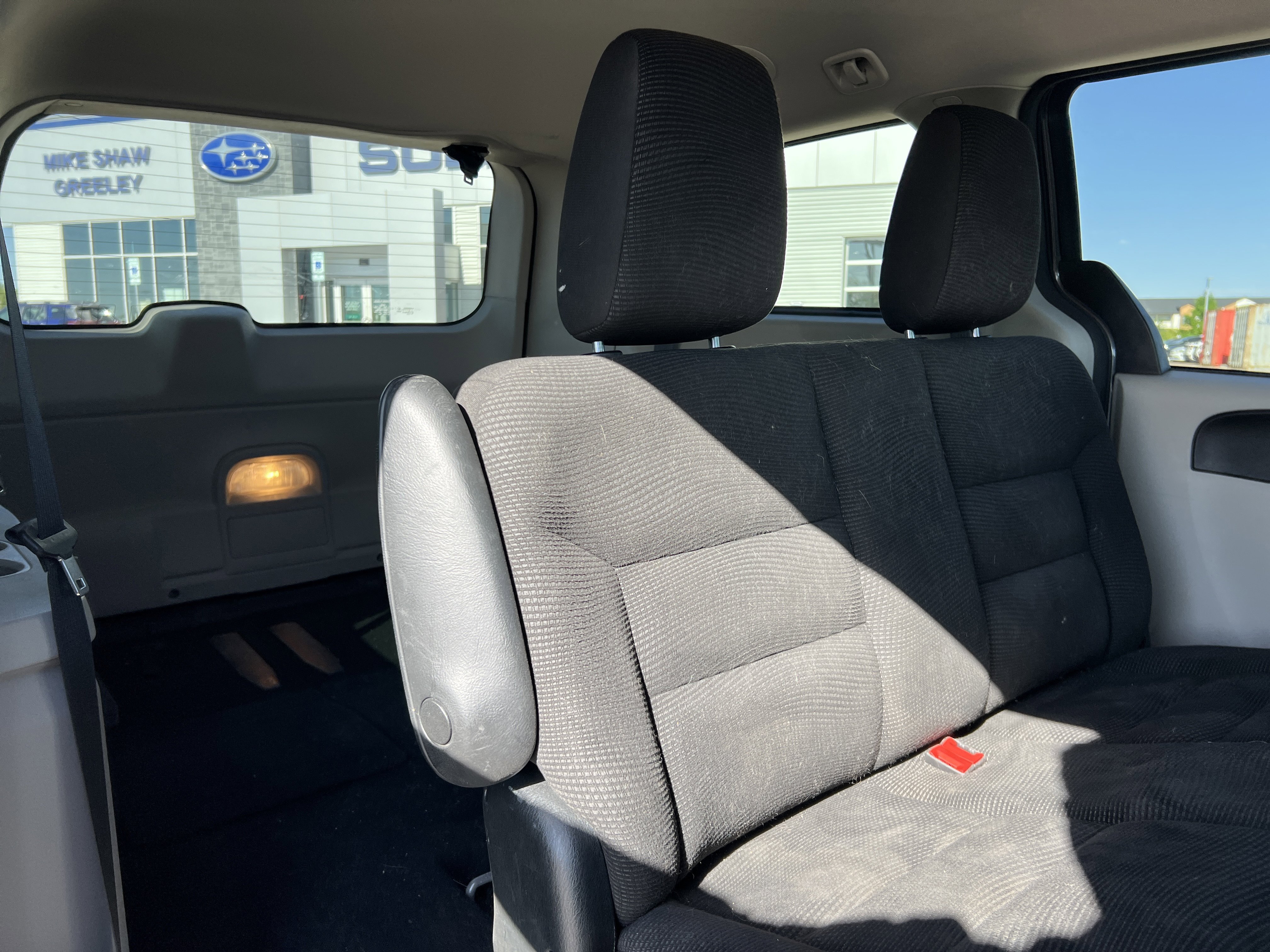 Used 2020 Dodge Grand Caravan SE w/ UConnect Hands-Free Group FWD image 18