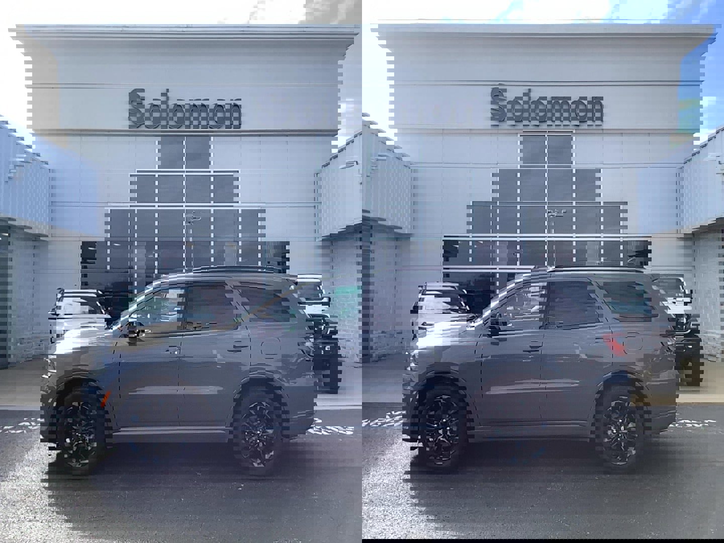 Certified 2025 Dodge Durango GT image 1