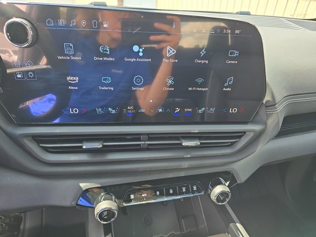 New 2025 Chevrolet Silverado EV LT image 20