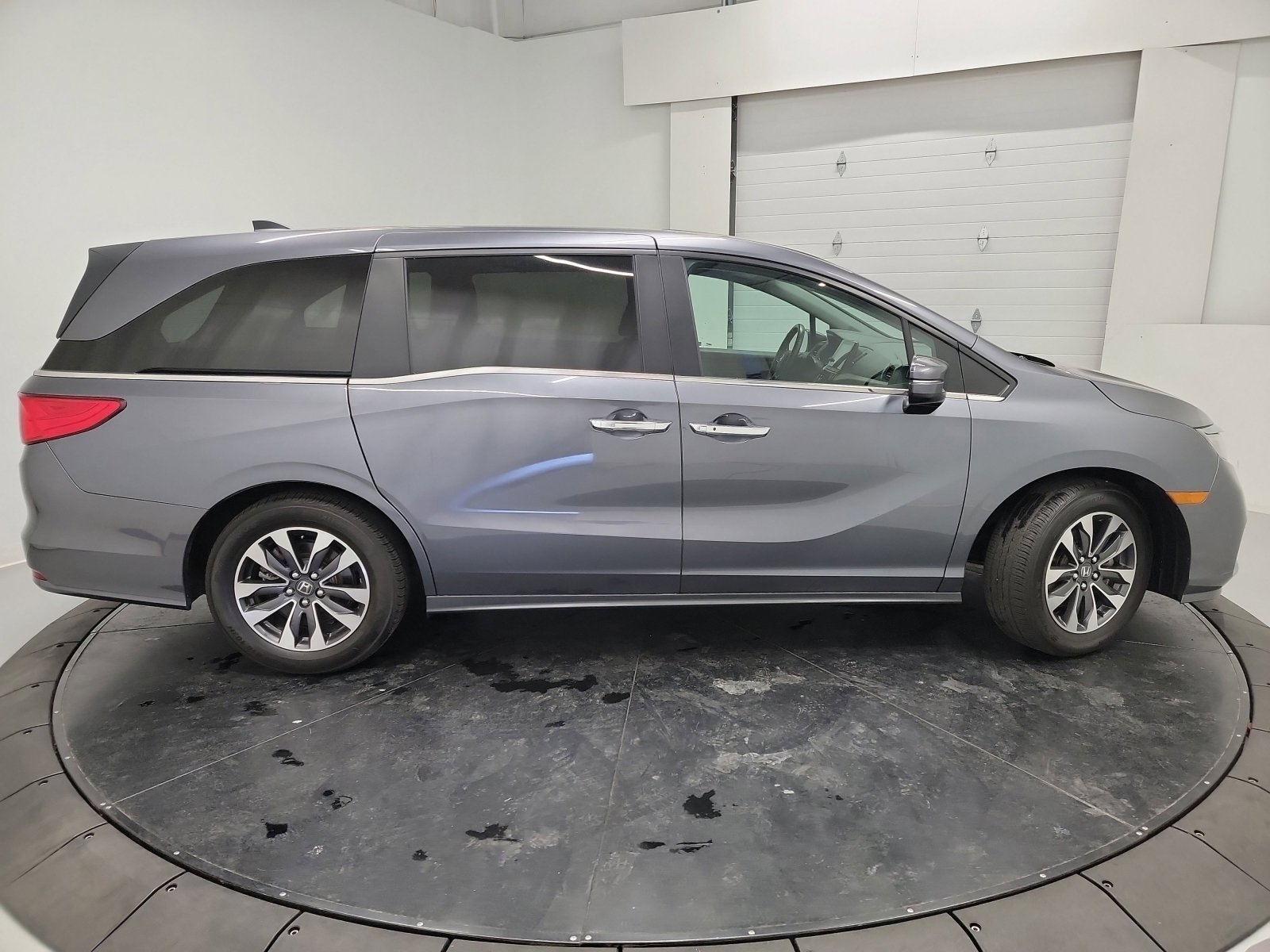 Certified 2024 Honda Odyssey EX-L image 11