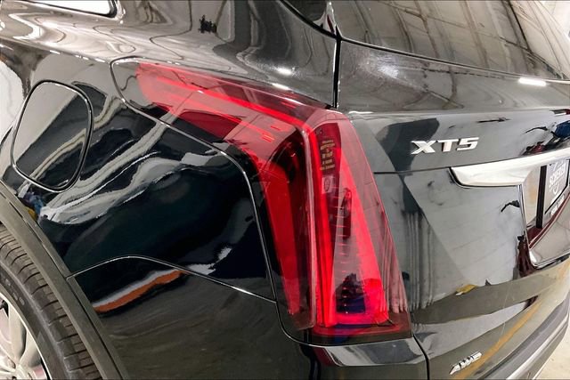 Used 2023 Cadillac XT5 Premium Luxury image 30