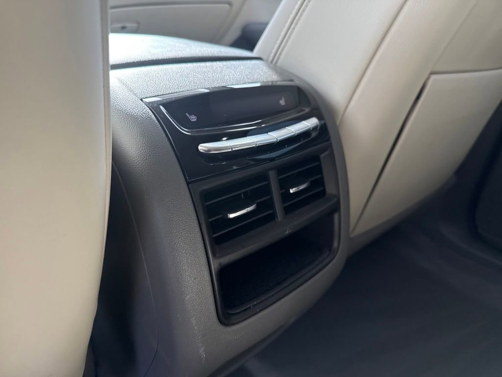 Certified 2023 Cadillac XT5 Premium Luxury w/ LPO, Floor Liner Package image 24