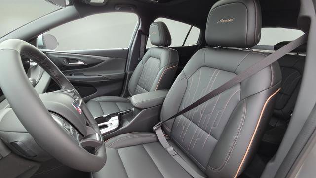 New 2026 Buick Envista Avenir image 29