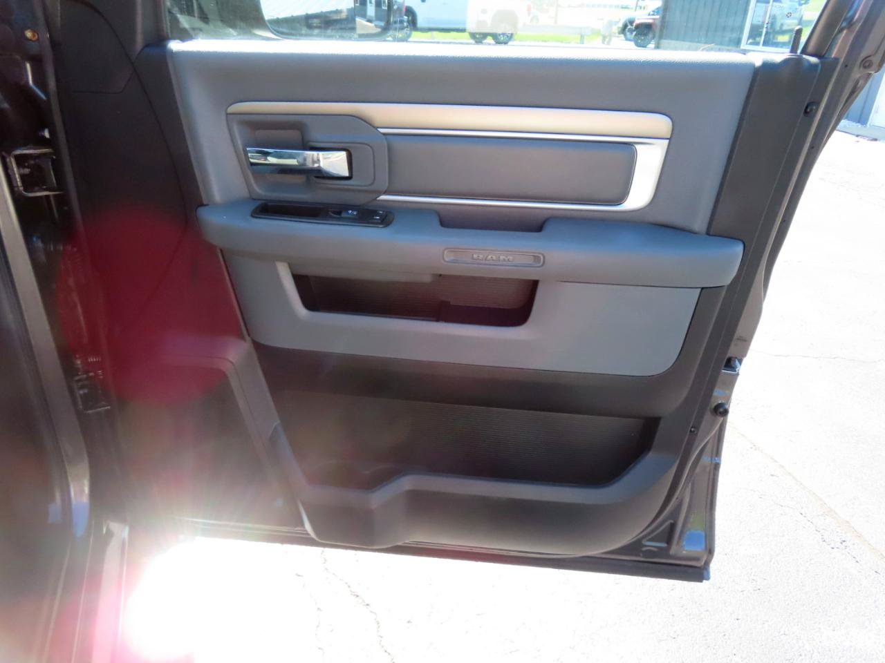 Used 2014 RAM 2500 Big Horn RWD image 21