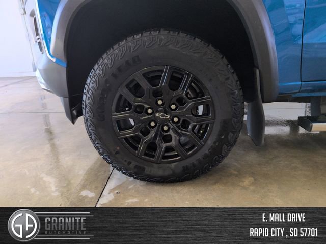 Used 2023 Chevrolet Colorado Trail Boss w/ Advanced Trailering Package AWD/4WD image 27