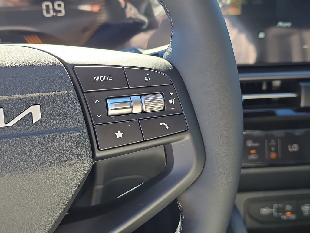 New 2026 Kia Sportage EX w/ EX Panorama Roof Package image 36