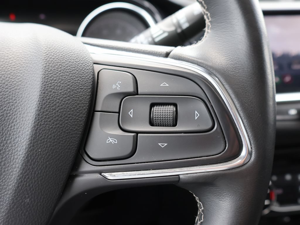 Used 2023 Buick Encore GX Essence w/ Advanced Technology Package AWD/4WD image 29