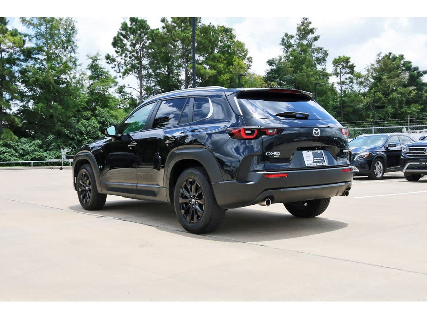 Used 2024 MAZDA CX-50 AWD 2.5 S w/ Cargo Package image 2
