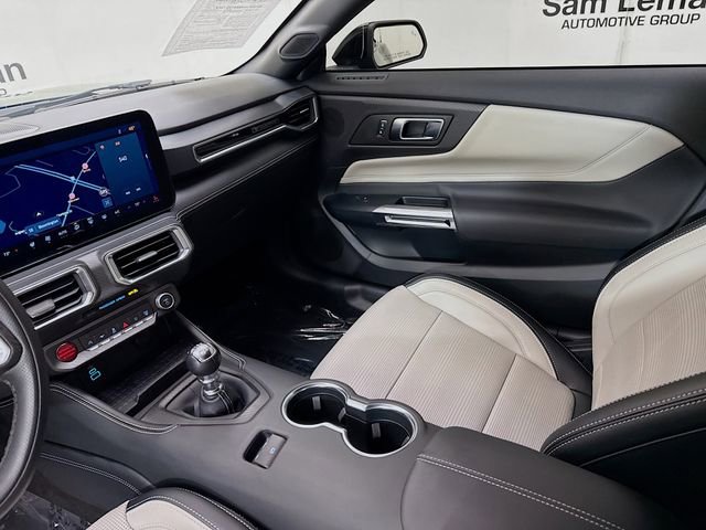 Used 2024 Ford Mustang GT Premium image 23