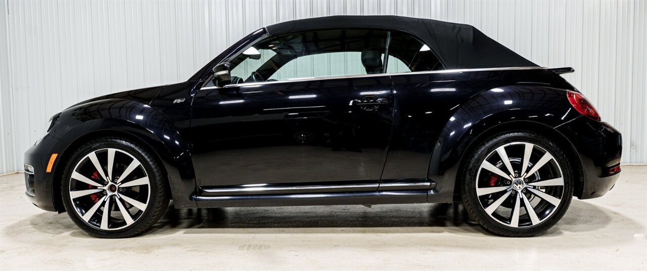 Used 2014 Volkswagen Beetle R-Line FWD image 2
