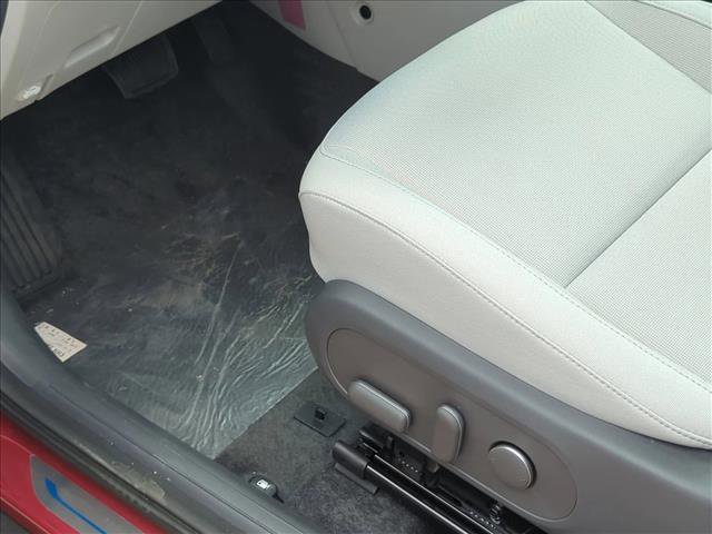 New 2025 Hyundai Kona SEL image 4