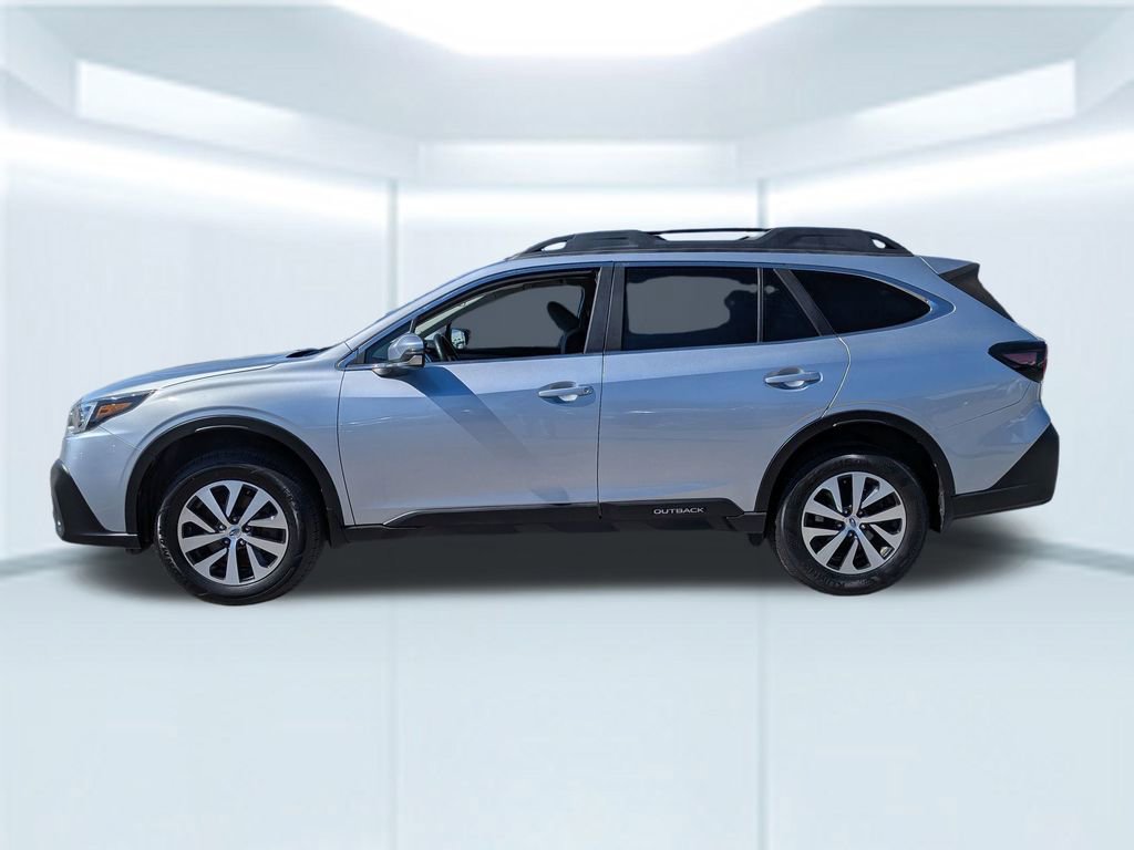 Used 2020 Subaru Outback Premium image 2