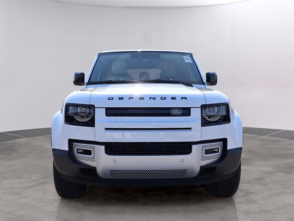 New 2025 Land Rover Defender 110 S image 2