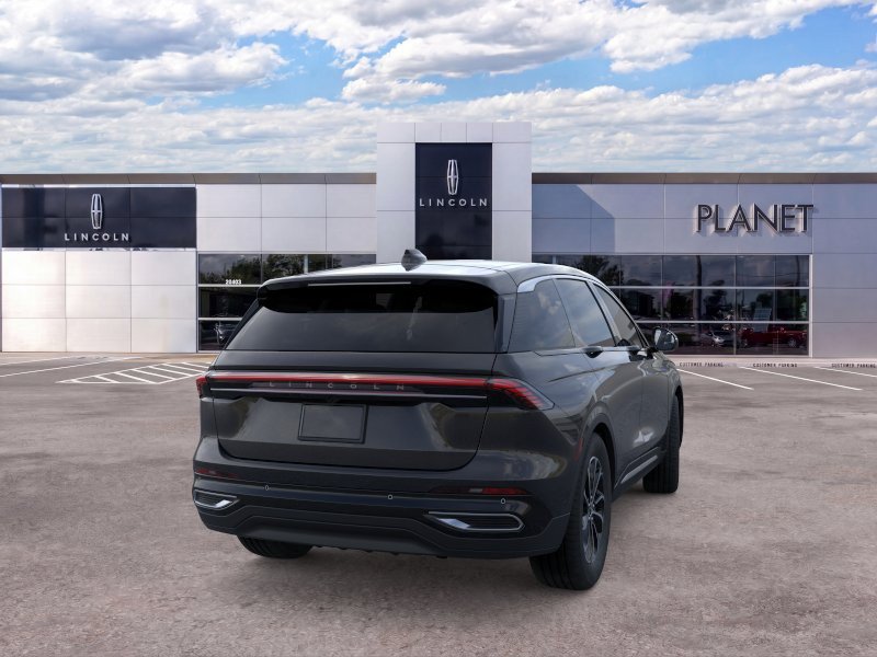 New 2026 Lincoln Nautilus Premier AWD/4WD image 8