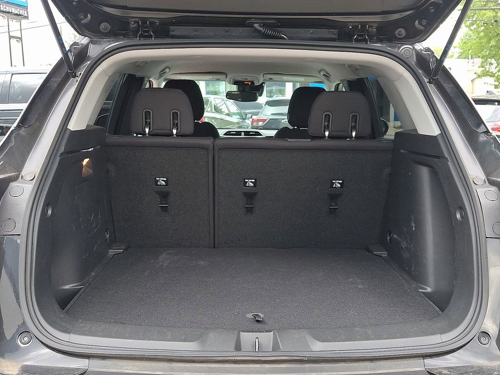 Used 2023 Chevrolet TrailBlazer LT w/ Convenience Package FWD image 28